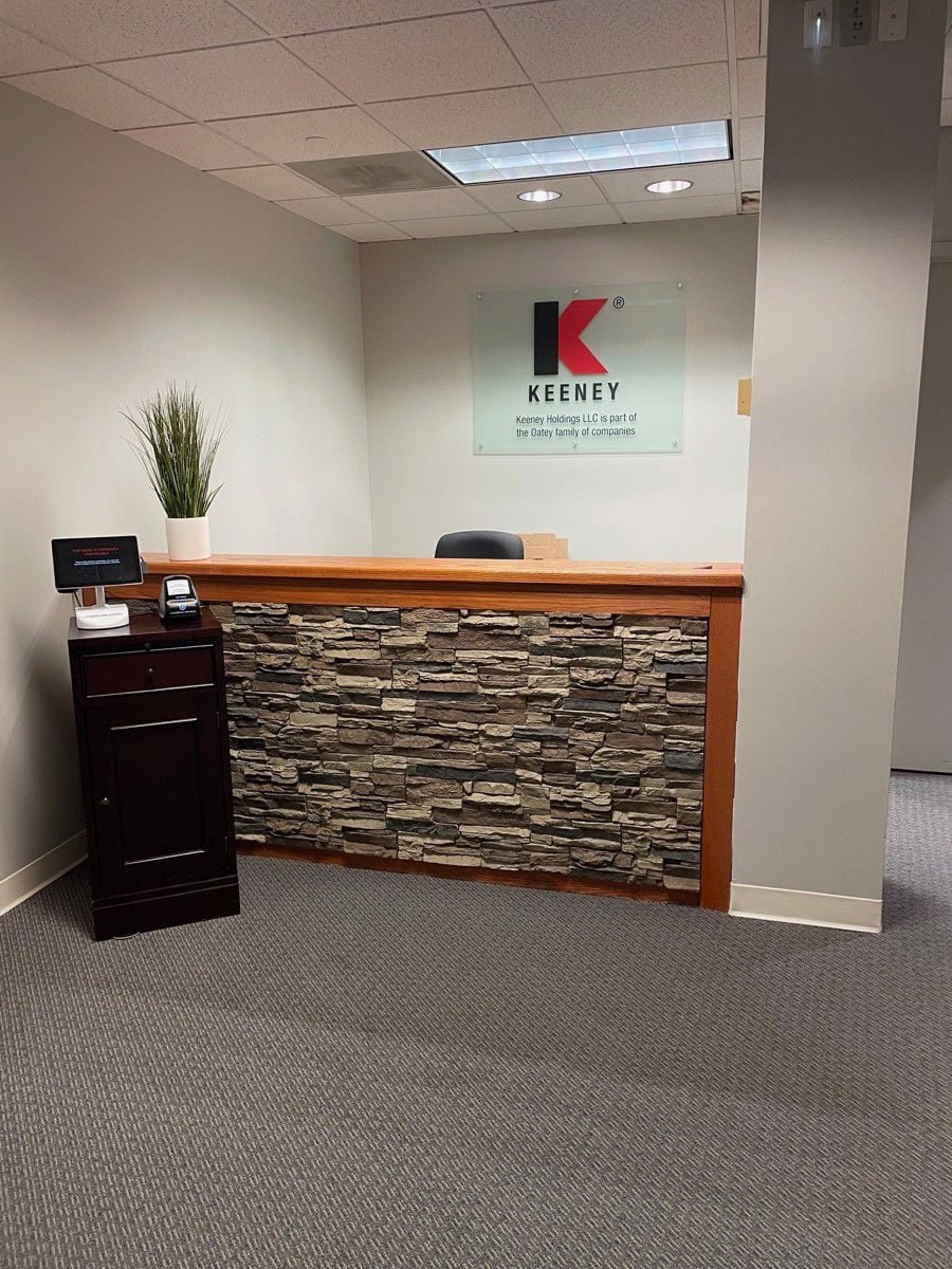 74 Batterson Park Rd_ Pond View_lobby 5