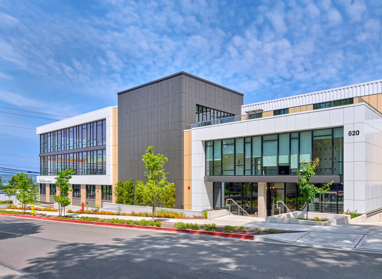 253974-07E_edit_crop