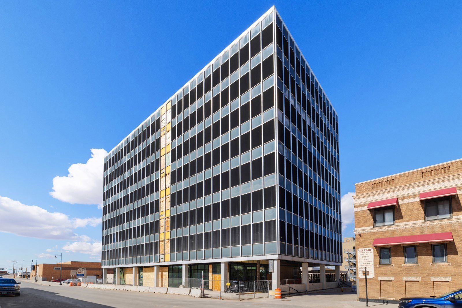 Amdak__The M By Epic_0012