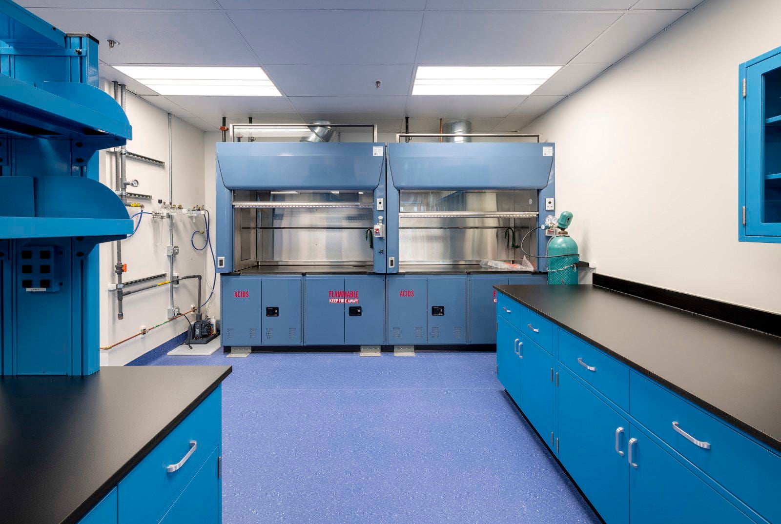 1235 Radio Rd_BRO_v09_JM