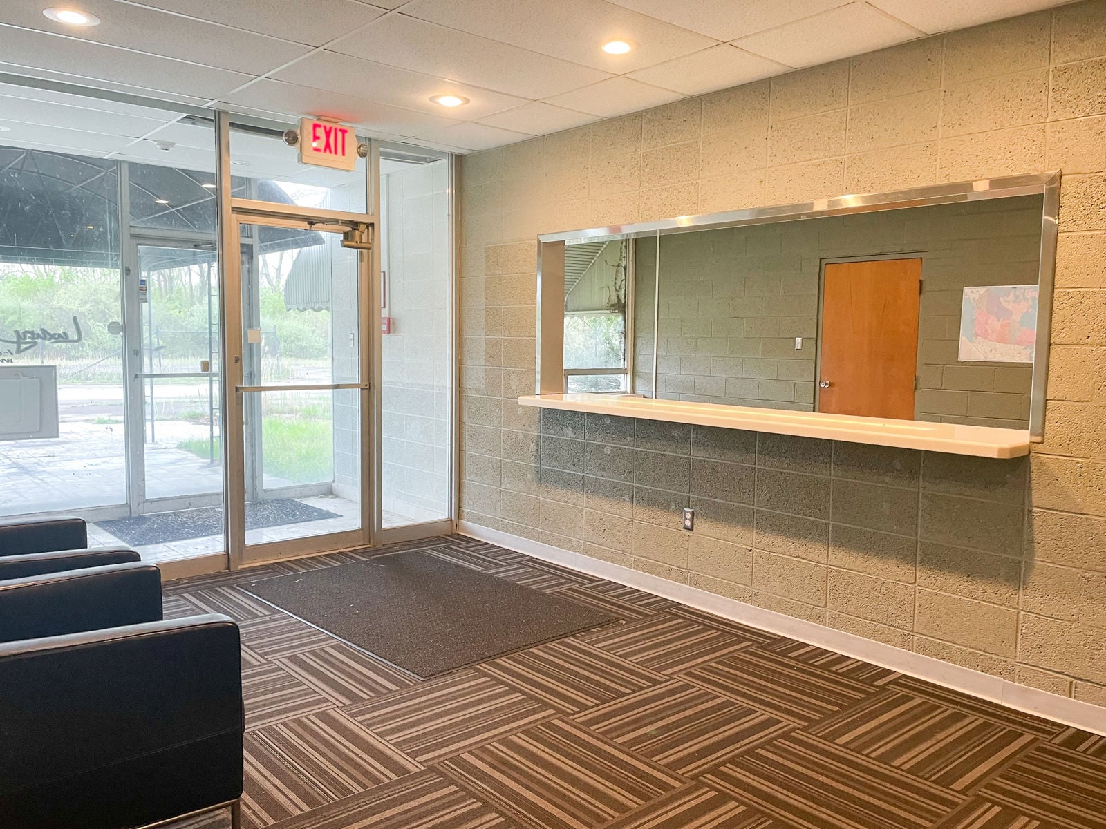 7451 Terminal Dr, Lorain-17