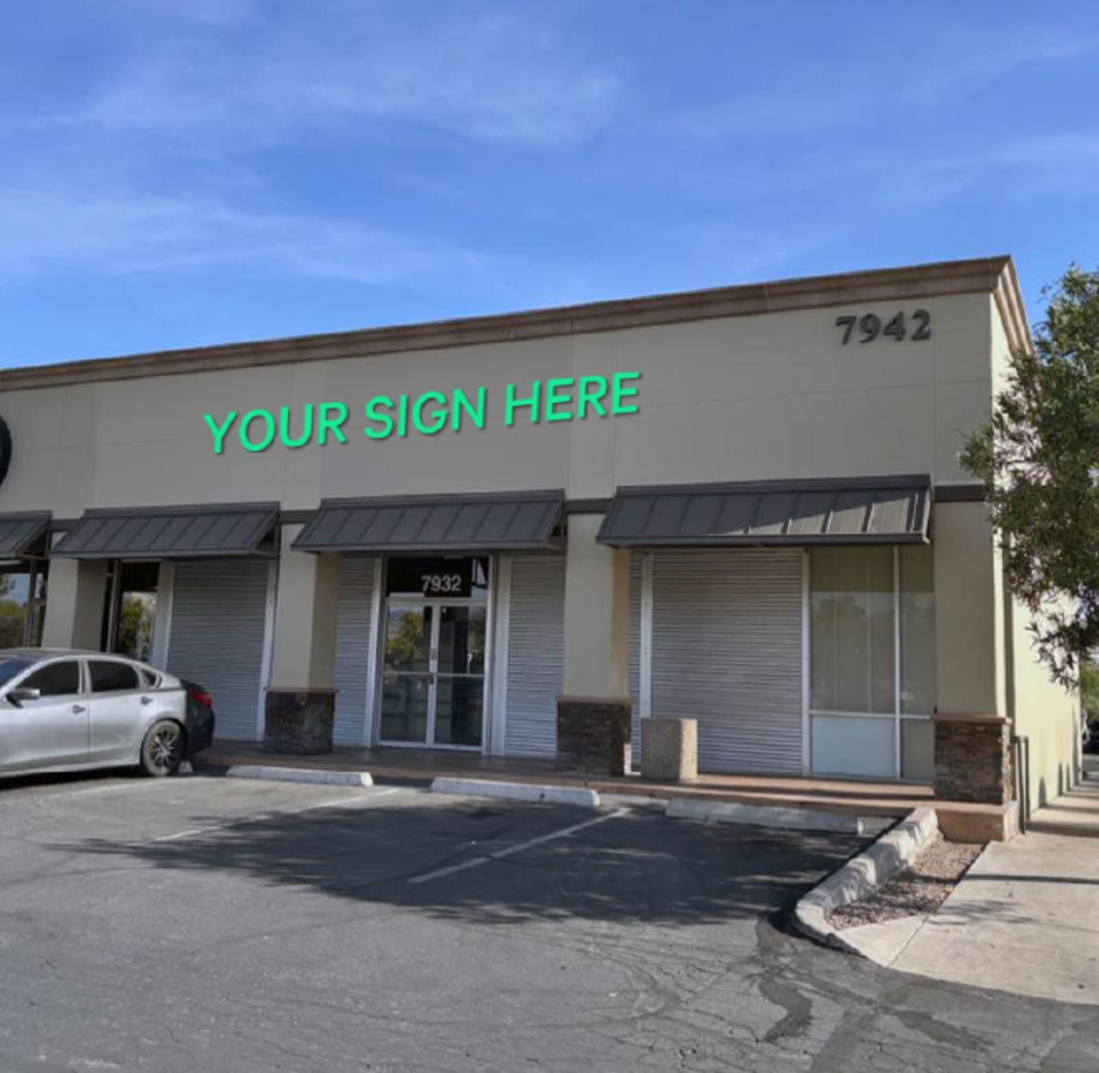 7932_7950 E Broadway_Closeup