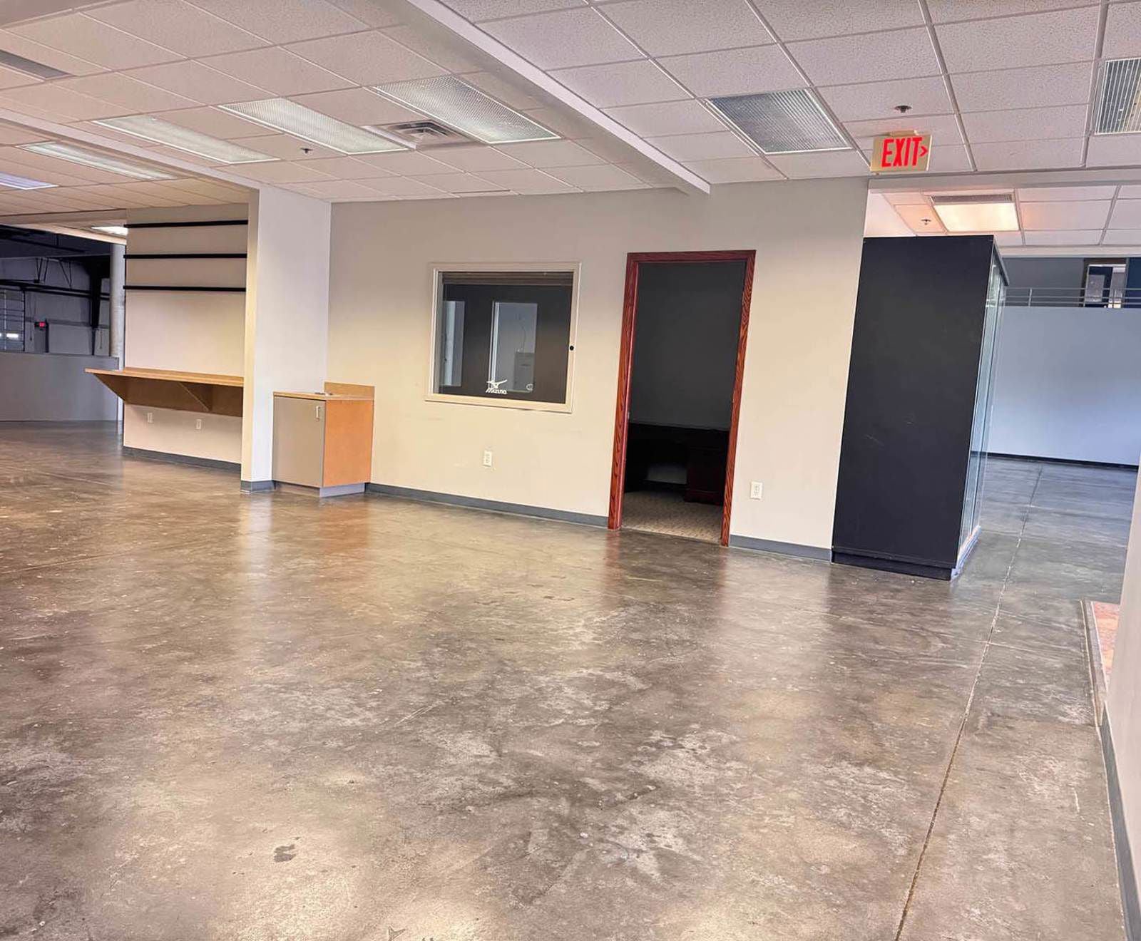 I-80 Frontage Industrial - 80,000 SF Building 8930 South 137th Circle - Image 8