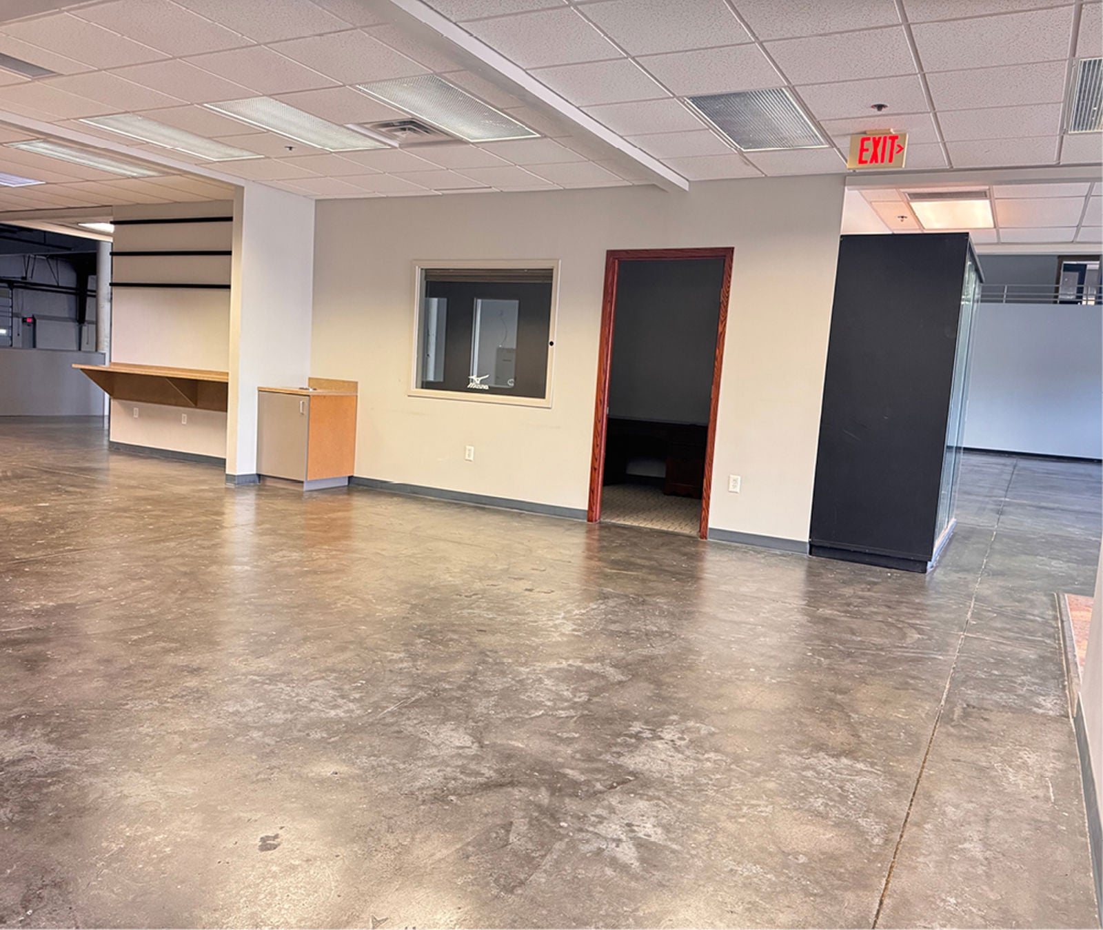 I-80 Frontage Industrial - 80,000 SF Building 8930 South 137th Circle - Image 17