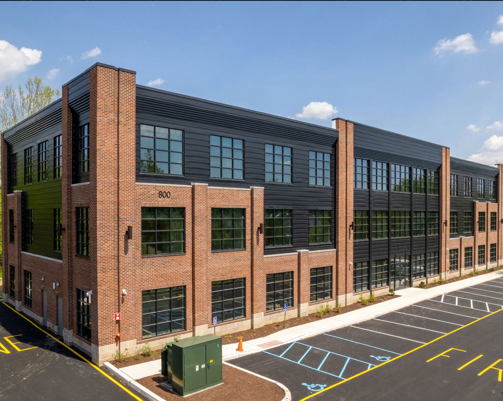 Print 800 Creek View Road_Brochure-1 copy