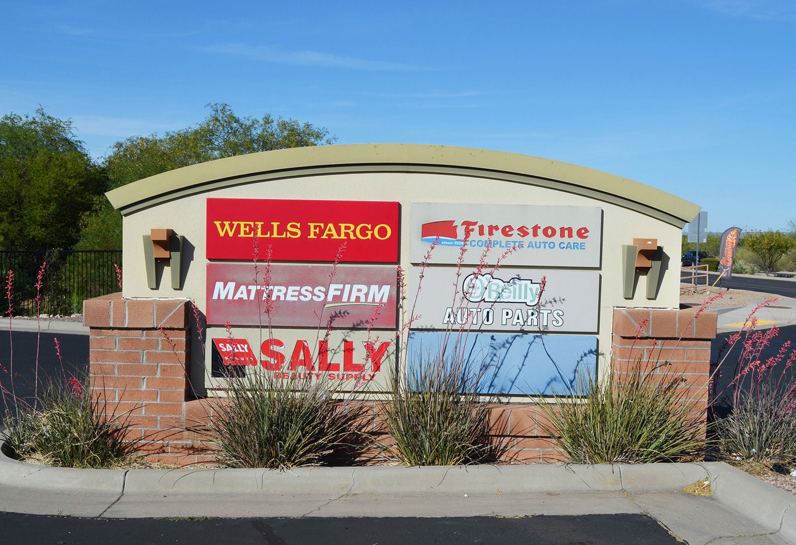 714 W Calle Arroyo Sure_Sign.JPG