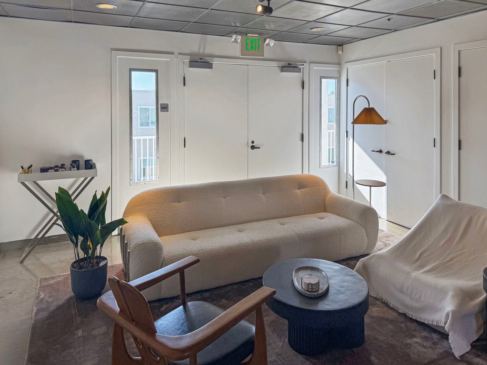 InteriorPhoto - 2025-05-08T154611.965