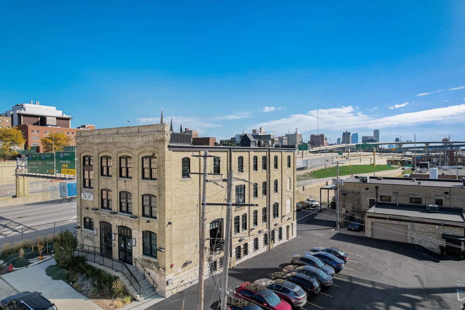 422 N 15th St - Exterior (1)