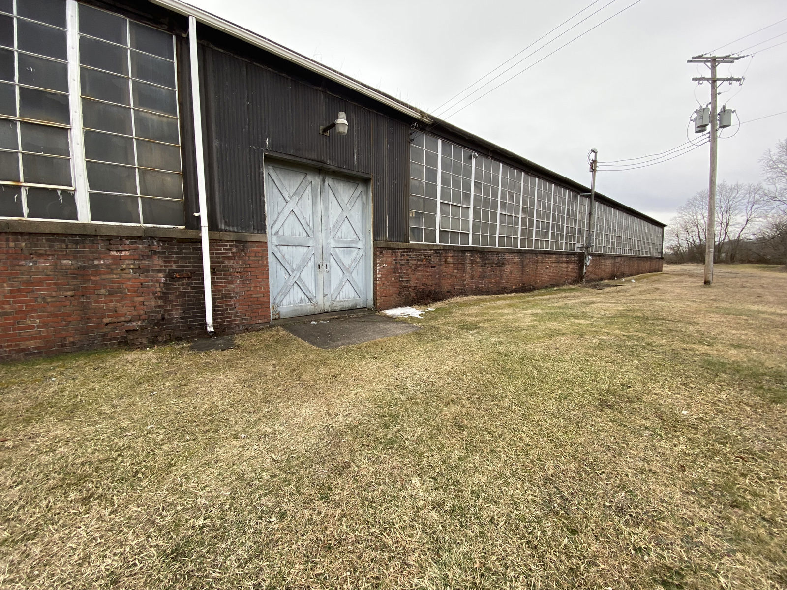 OFFICE OR WAREHOUSE SPACE AVAILABLE 142 Main Street - Image 3
