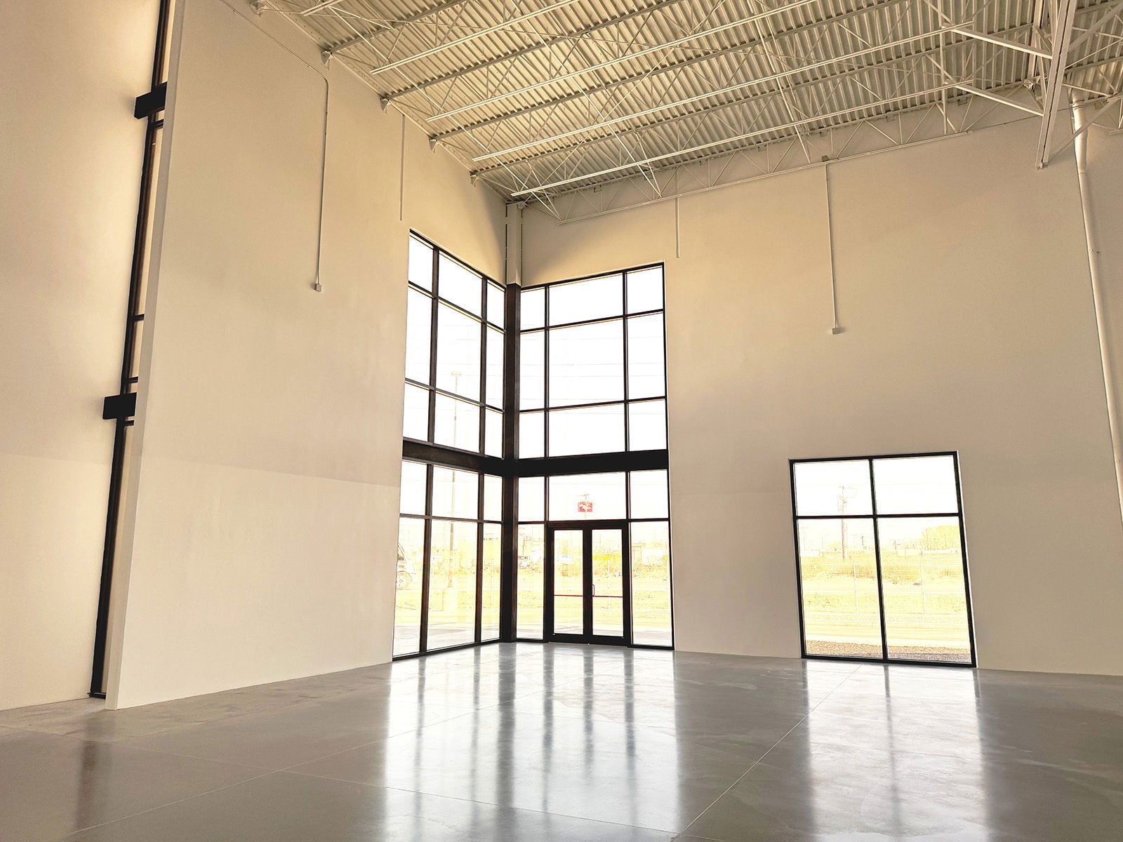 Lintel Spec CDJ 1 - Interior Photo (Entrance)