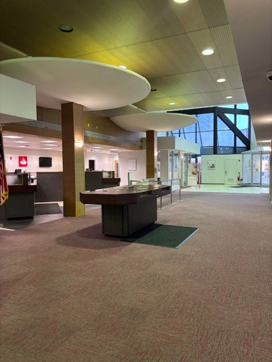 231 N. Second St_Interior 12