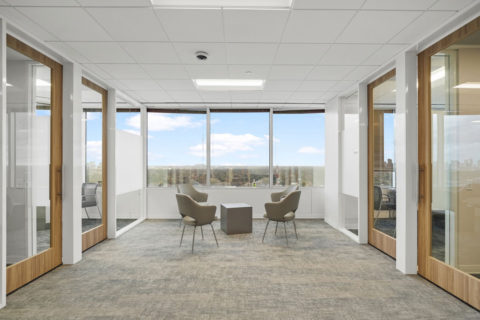 3200 Southwest Freeway 1700 Houston 24