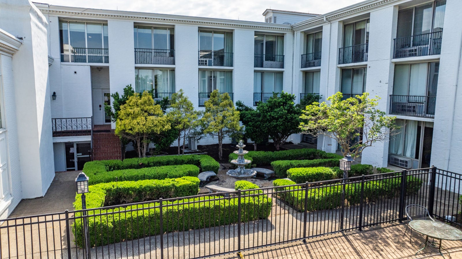 4004 Gardiner Point Drive_5-15-25-30