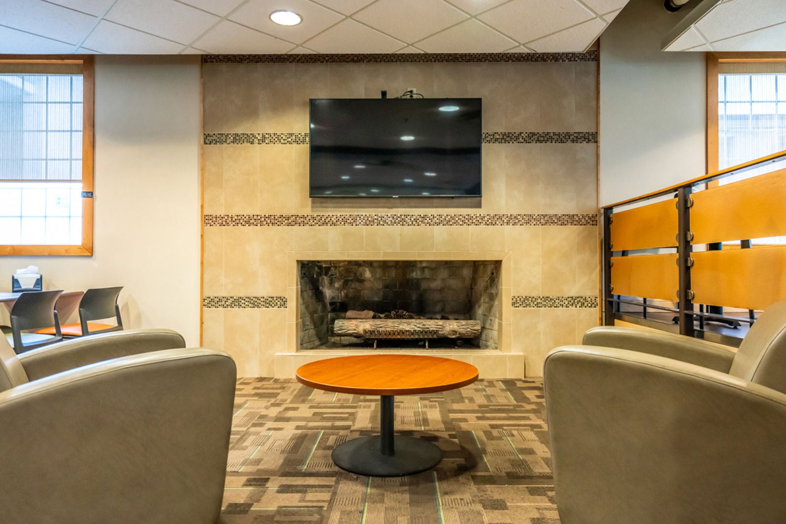 CBRE_Ground_4004 Gardiner Point Drive_5-15-25-22