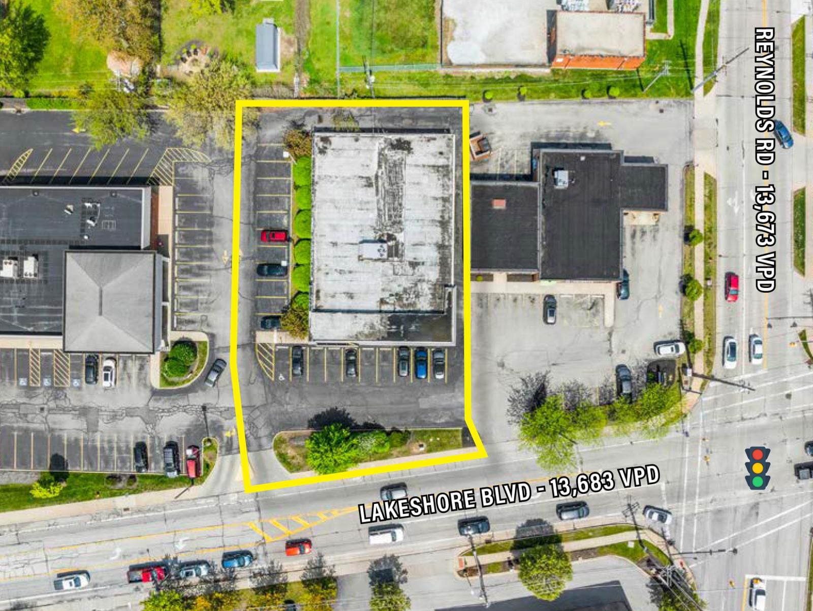 7,133 SF Former Hardware Store 7333 Lakeshore Boulevard - Image 4