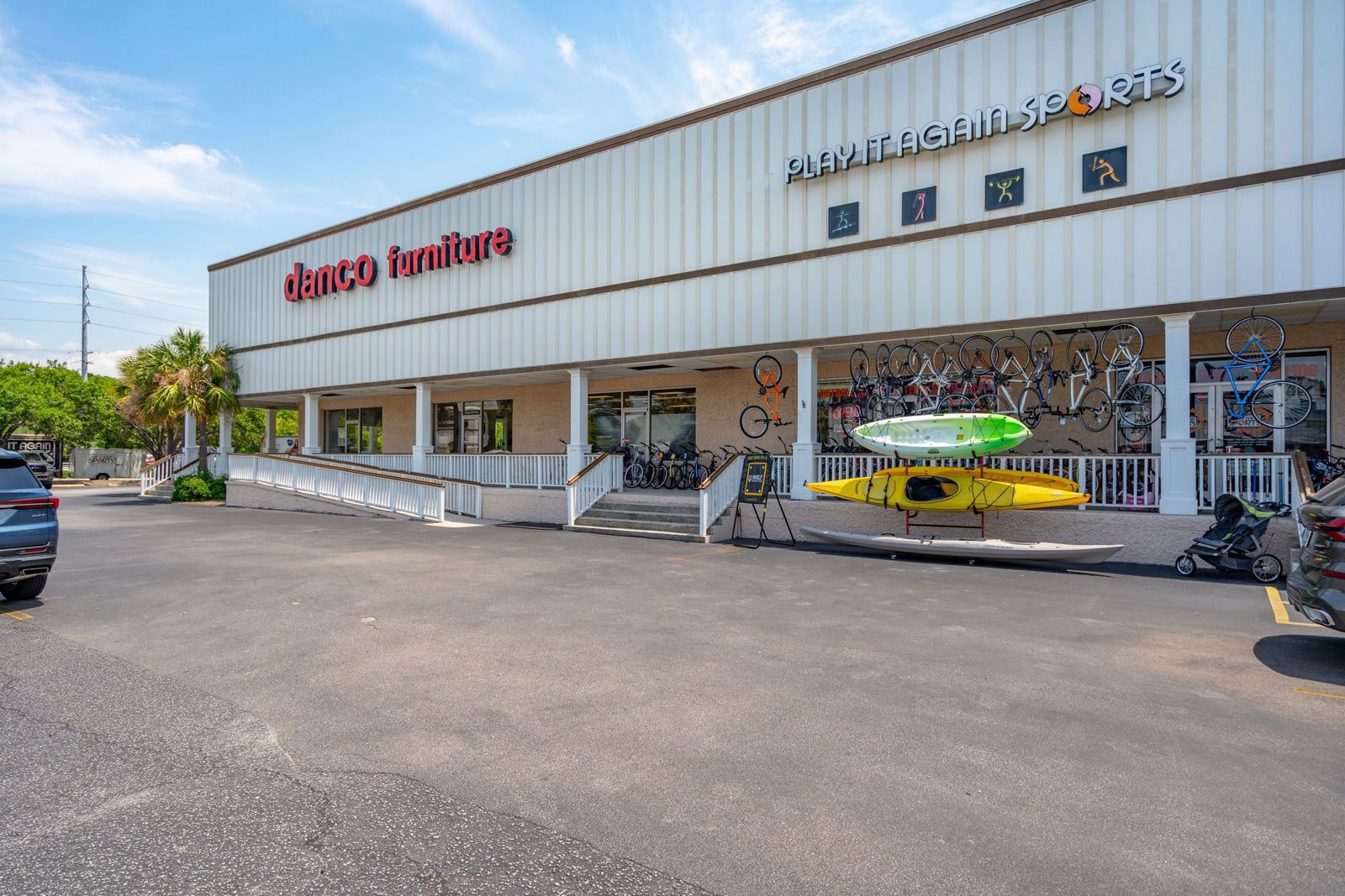 1035JohnnieDoddsBlvd-KeenEyeMarketing-011