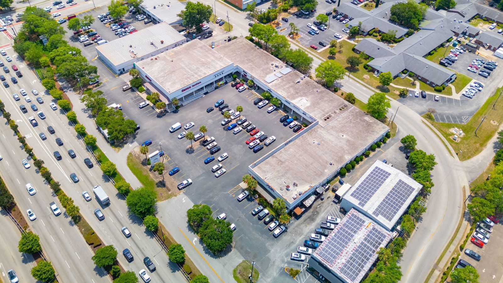 1035JohnnieDoddsBlvd-KeenEyeMarketing-027