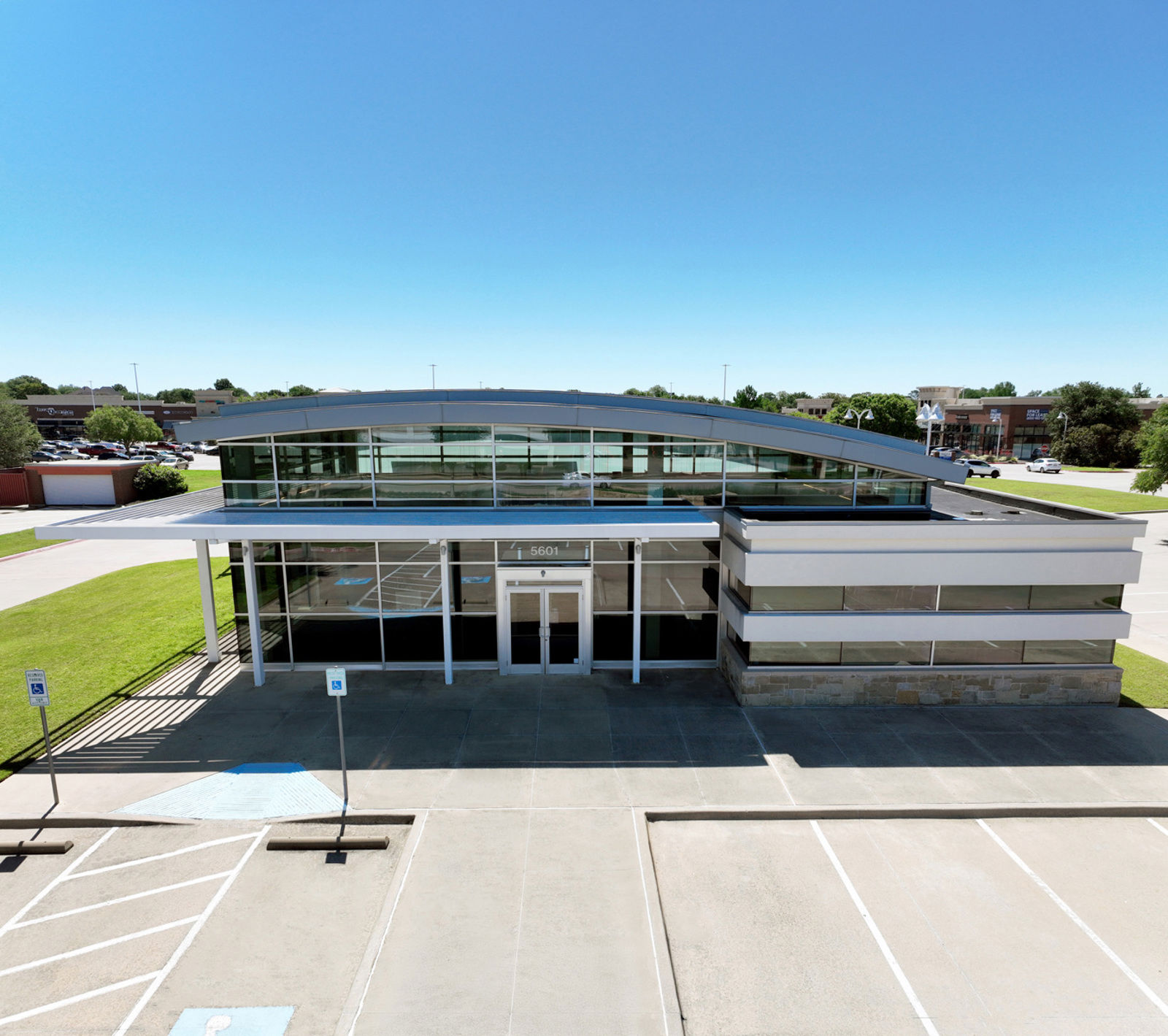 5601 Colleyville Blvd