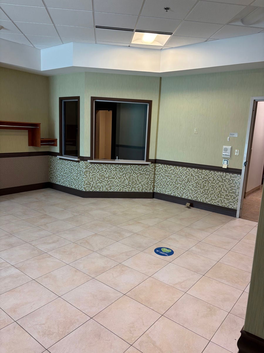 320 Doctor Martin Luther King Junior Boulevard 320 Doctor Martin Luther King Junior Boulevard - Image 5