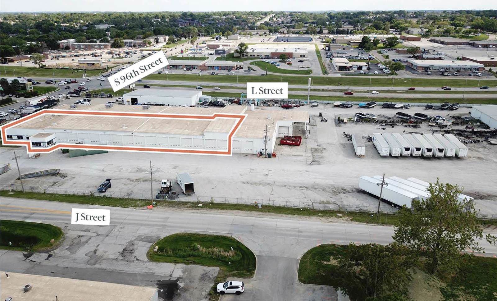 Service and Sales Warehouse - Industrial | For Lease 4550 South 96th Street - Image 4