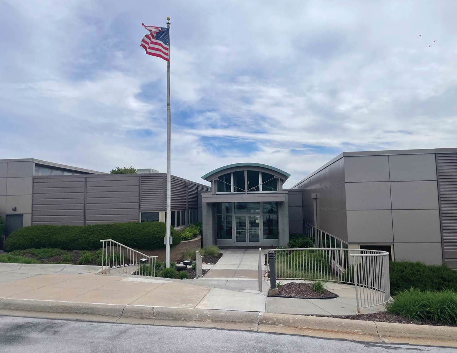 Office / Special Purpose | For Sale 401 North 117th Street - Image 2