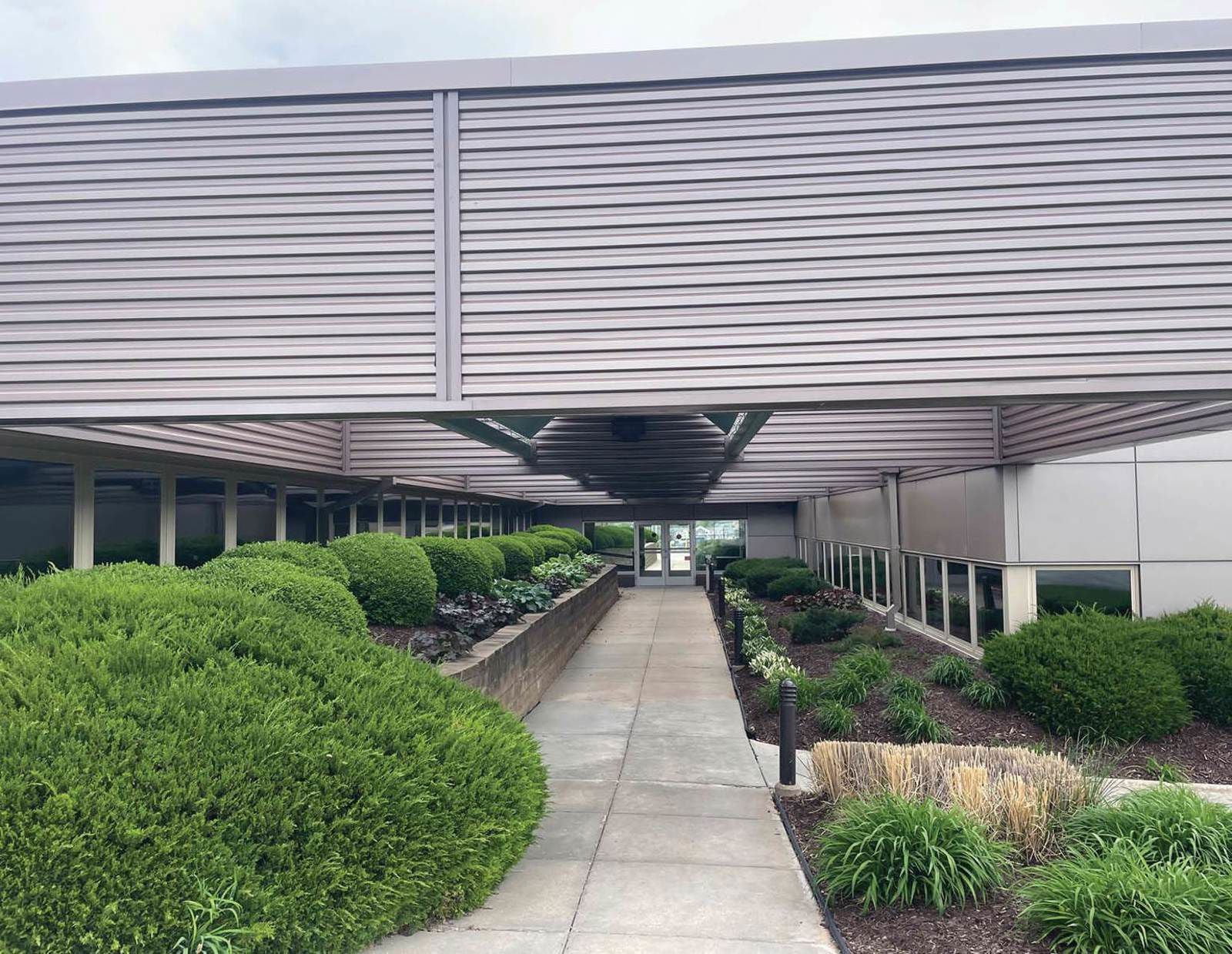 Office / Special Purpose | For Sale 401 North 117th Street - Image 3