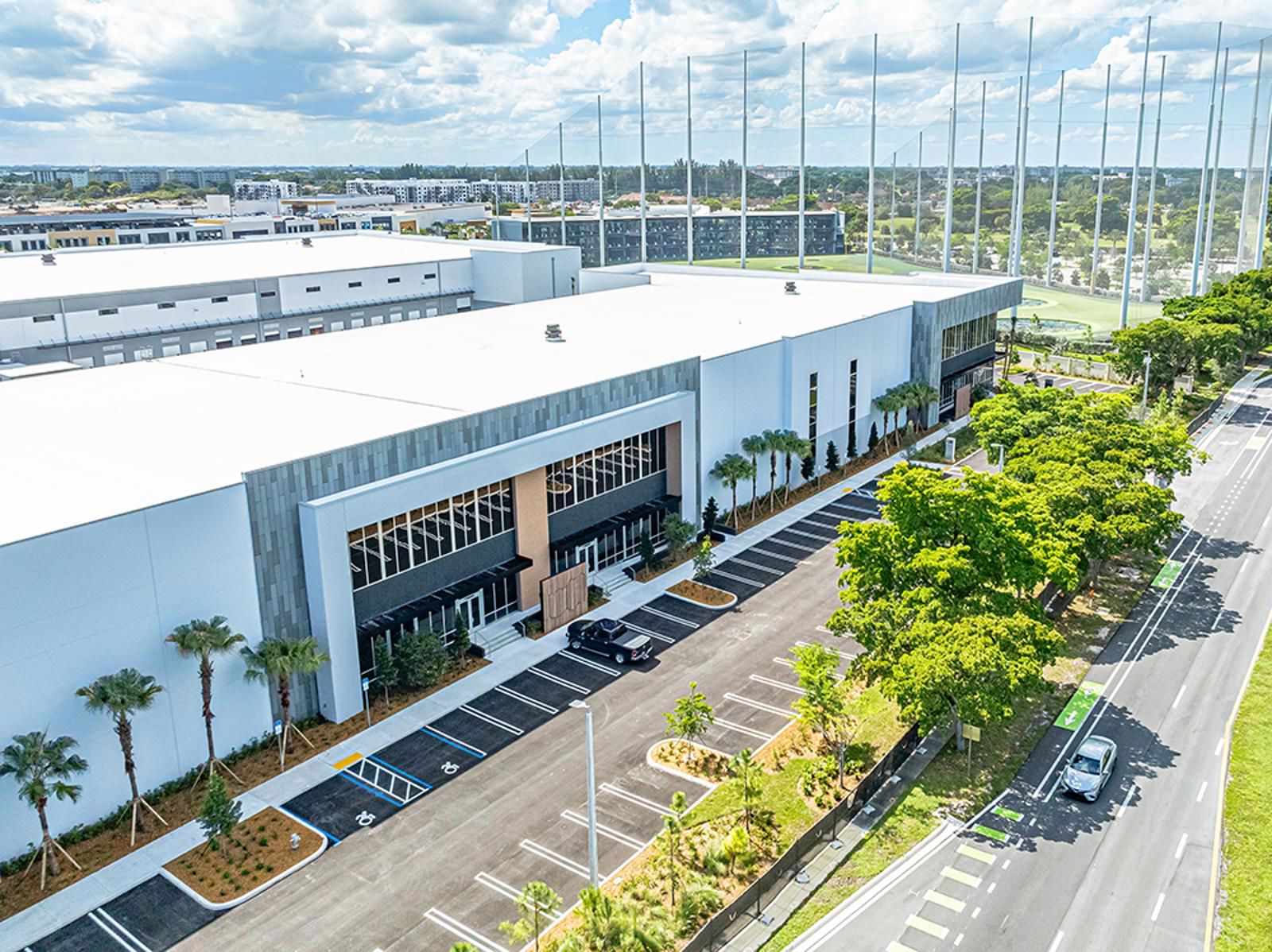 Aerial_B1-RaceTrackLogistics_S3_3