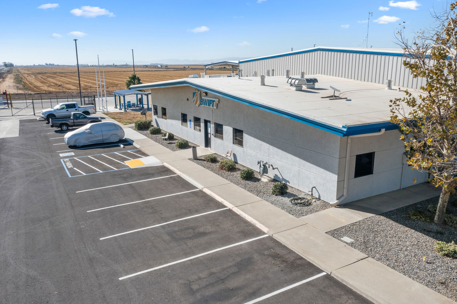 1475 County Road 99W - Image 2