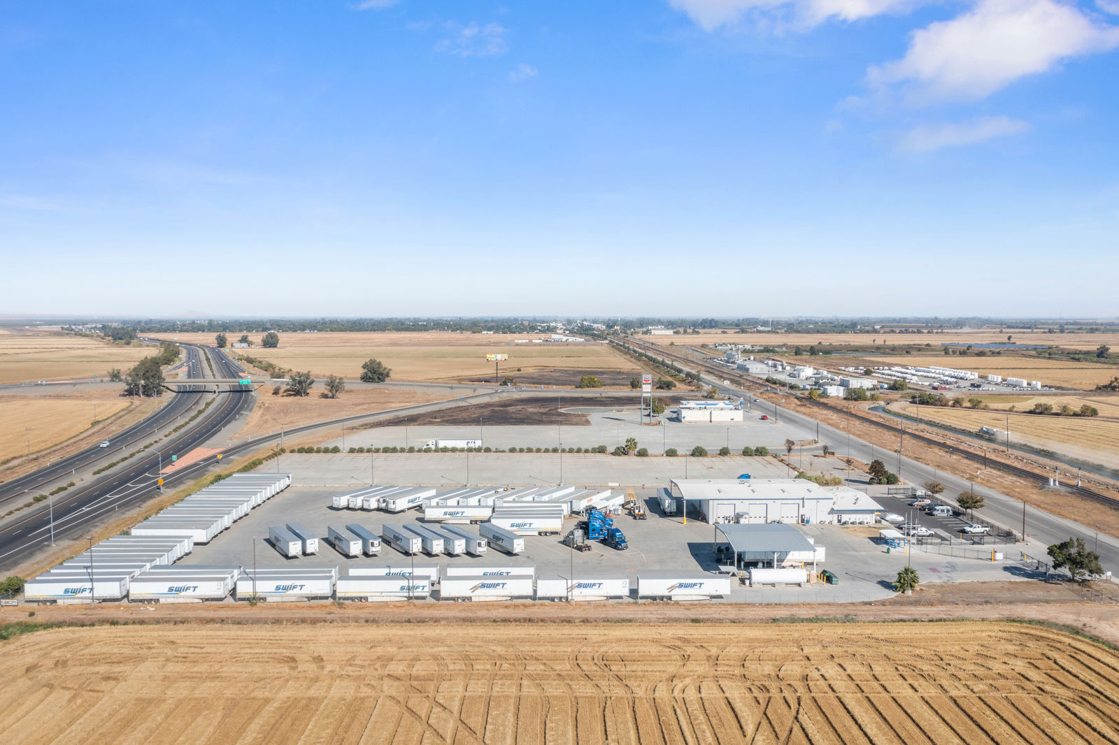 1475 County Road 99W - Image 1