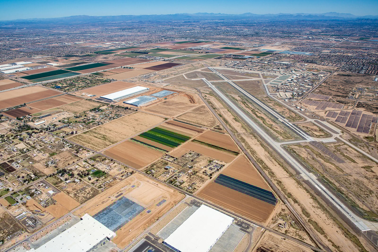 Permit Ready!  200,000 SF - 1,300,000 SF.  Heavy Trailer Parking.  Available For Sale or Lease! GLENDA L E AVE & ALSUP AVE - Image 3