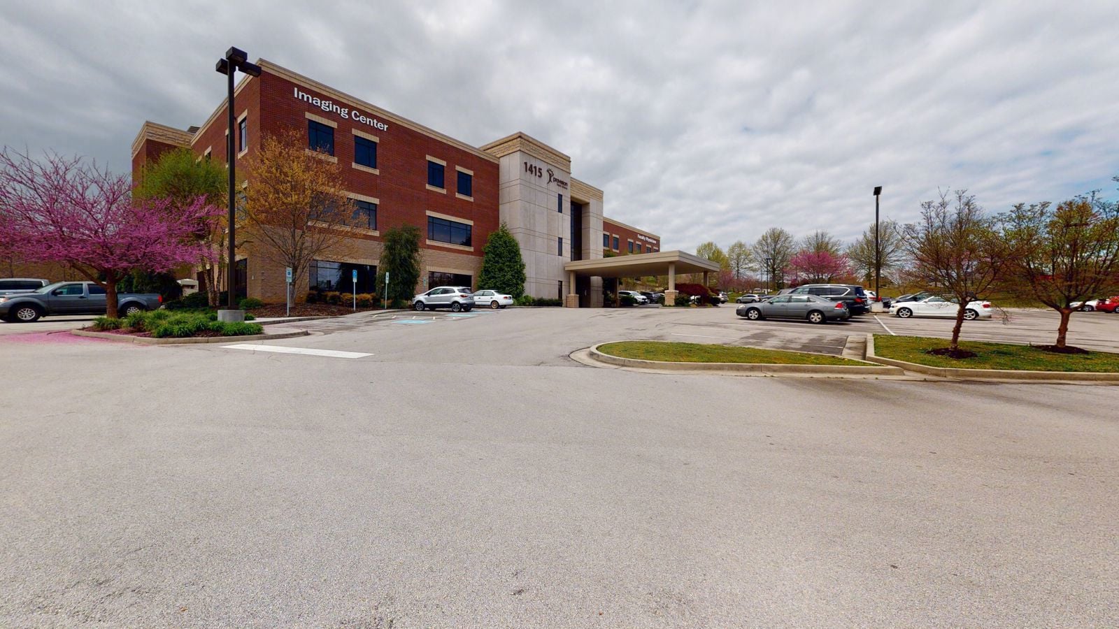 Medical-Building-1415-Old-Weisgarber-Road-Lower-Lobby-Building-View