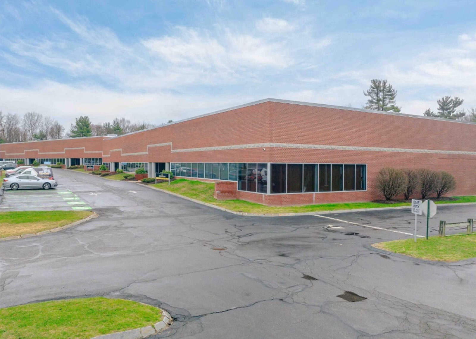 Screenshot_16-6-2025_171019_product.costar.com