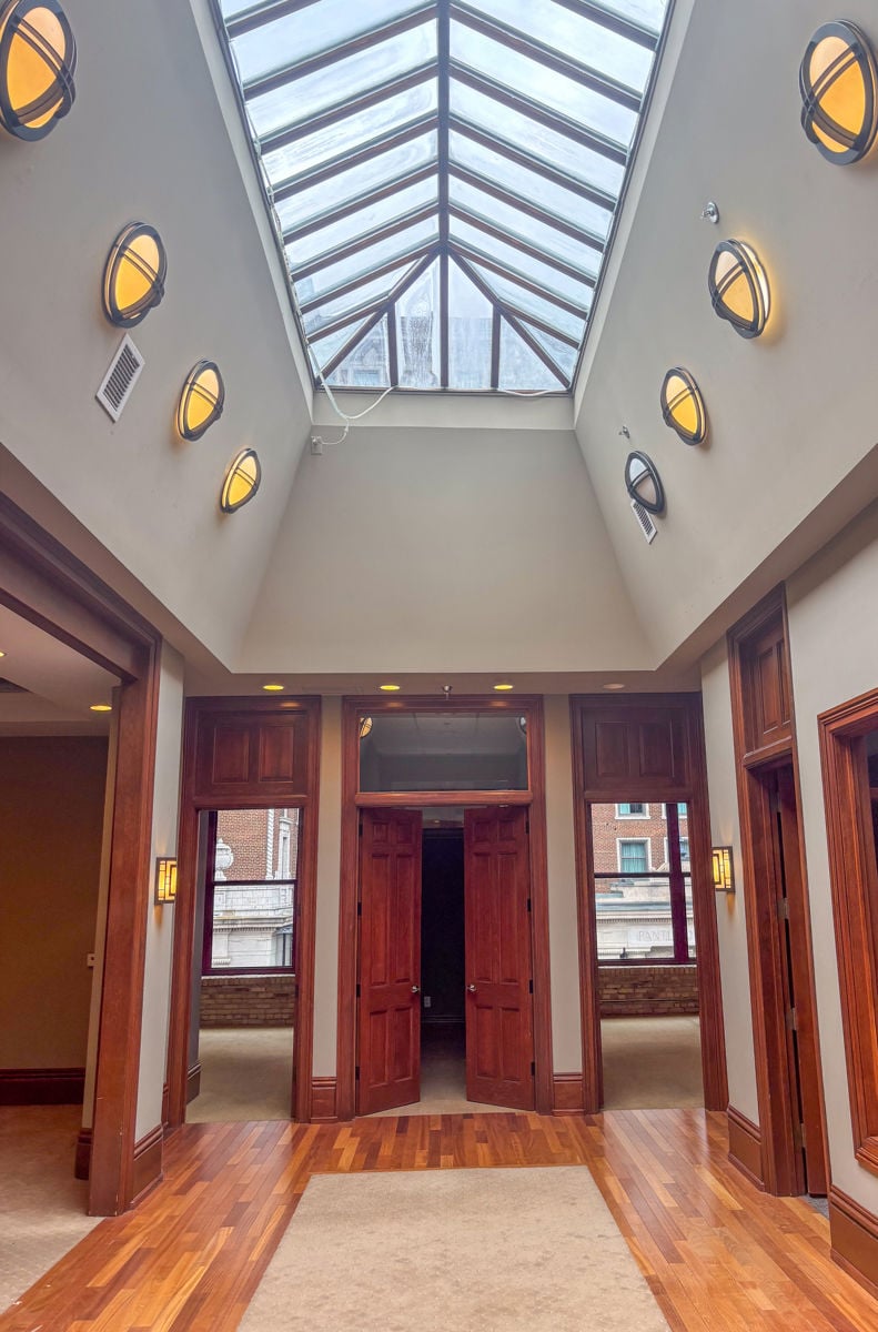 180 Monroe Avenue Northwest - Image 4