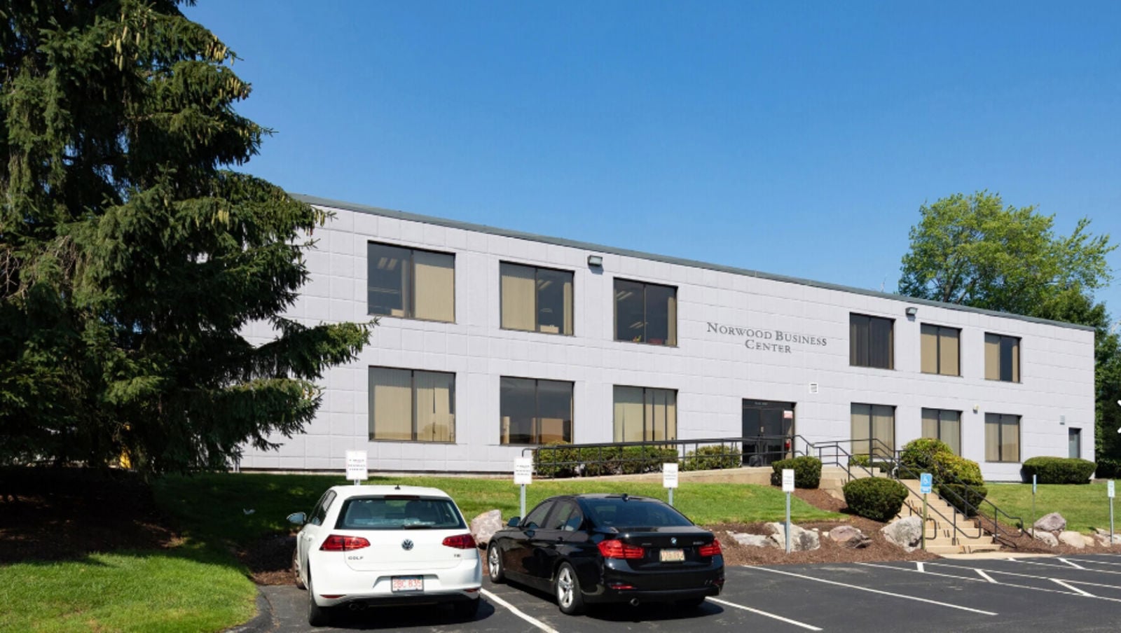 Screenshot_17-6-2025_10116_product.costar.com