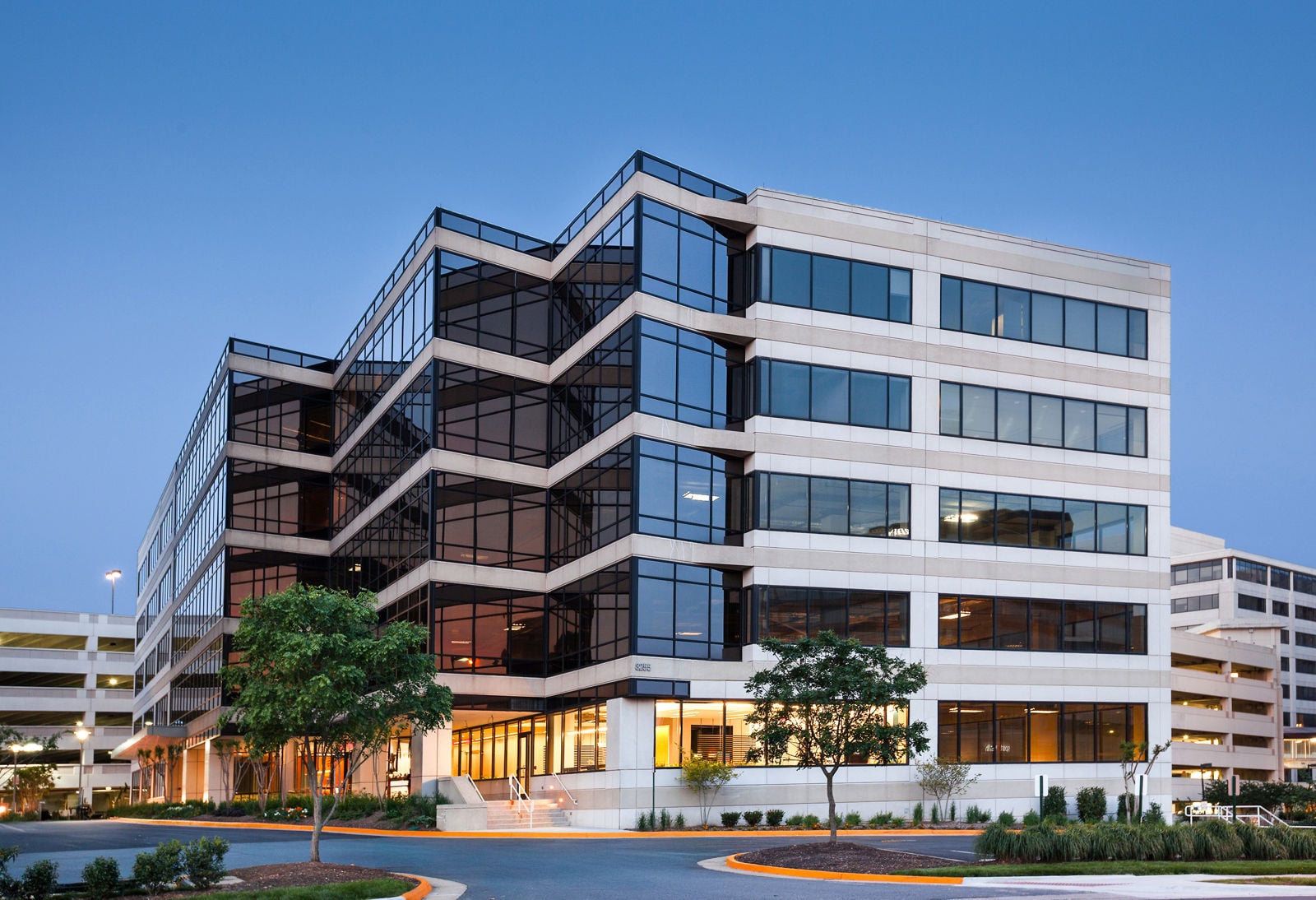 EastBoro II - Exterior