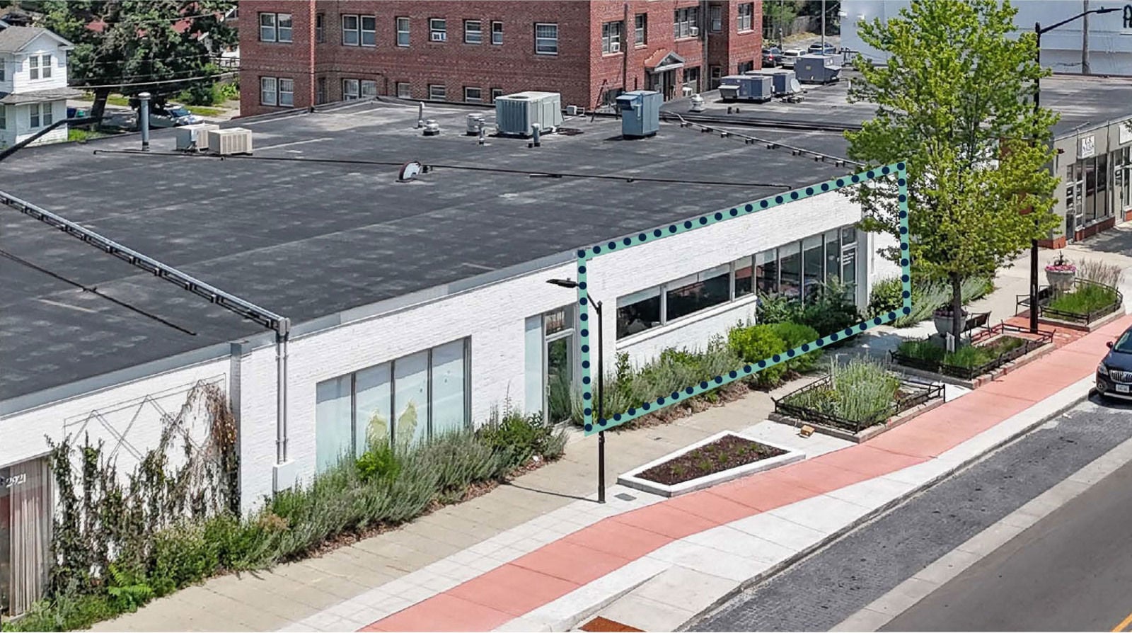 2913-2915 Ingersoll Avenue-1