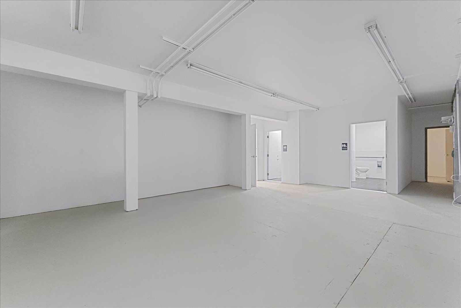 15-176 N La Brea Ave Los Angeles_15