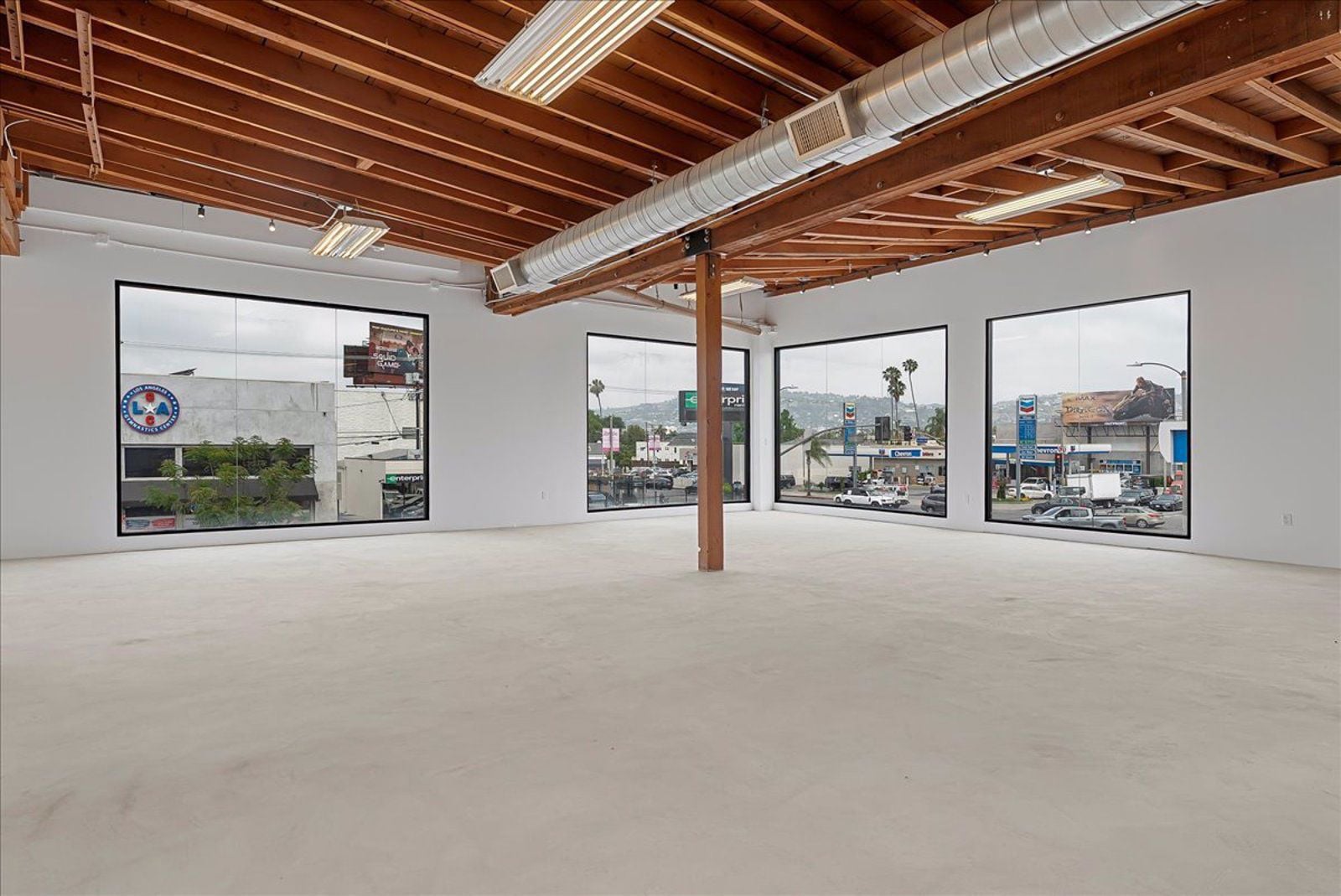 06-176 N La Brea Ave Los Angeles_6