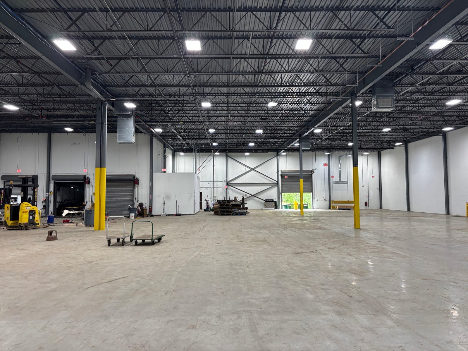 1600 Cottontial Whse Interior Image 2