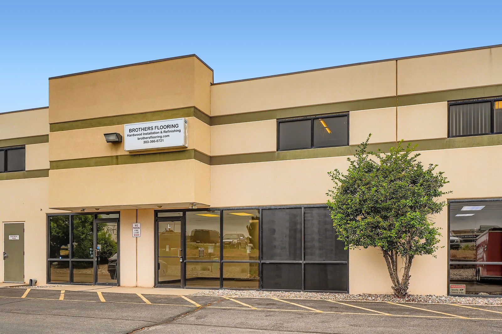 12001 E 33rd Ave Unti L - Web Quality - 001 - 01 Exterior Front-Edit