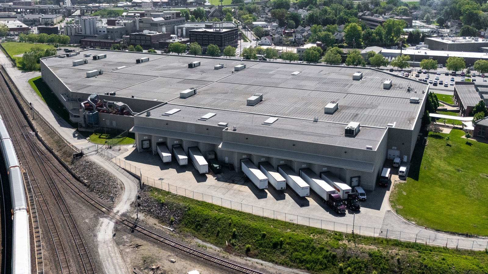 013--T.R.B.--2600 Southwest Blvd