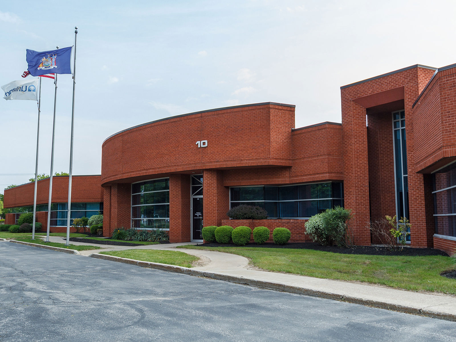 10 Earhart Drive_8386_1600px