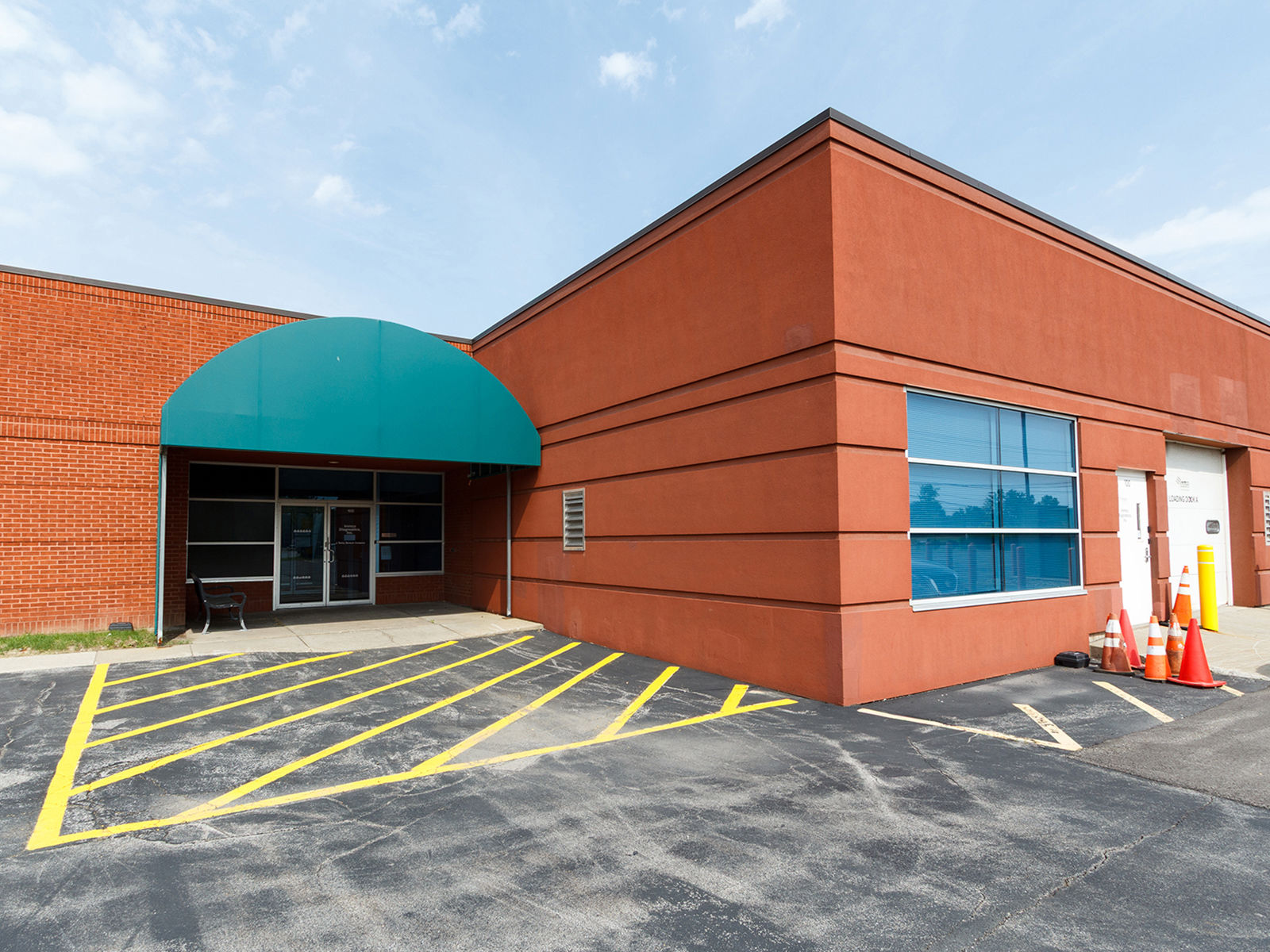 10 Earhart Drive_8393_1600px