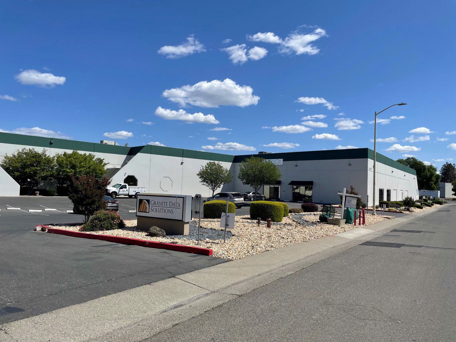 4350 Pell Drive - Image 1