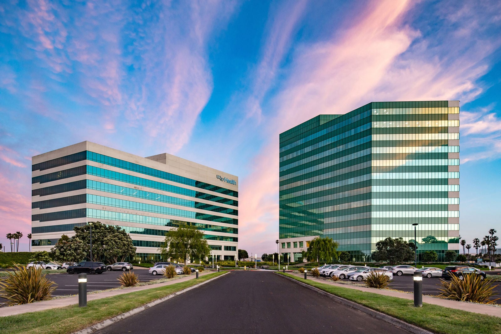 2000 Sierra Point & 8000 Marina Blvd_Dusk_MG_8713