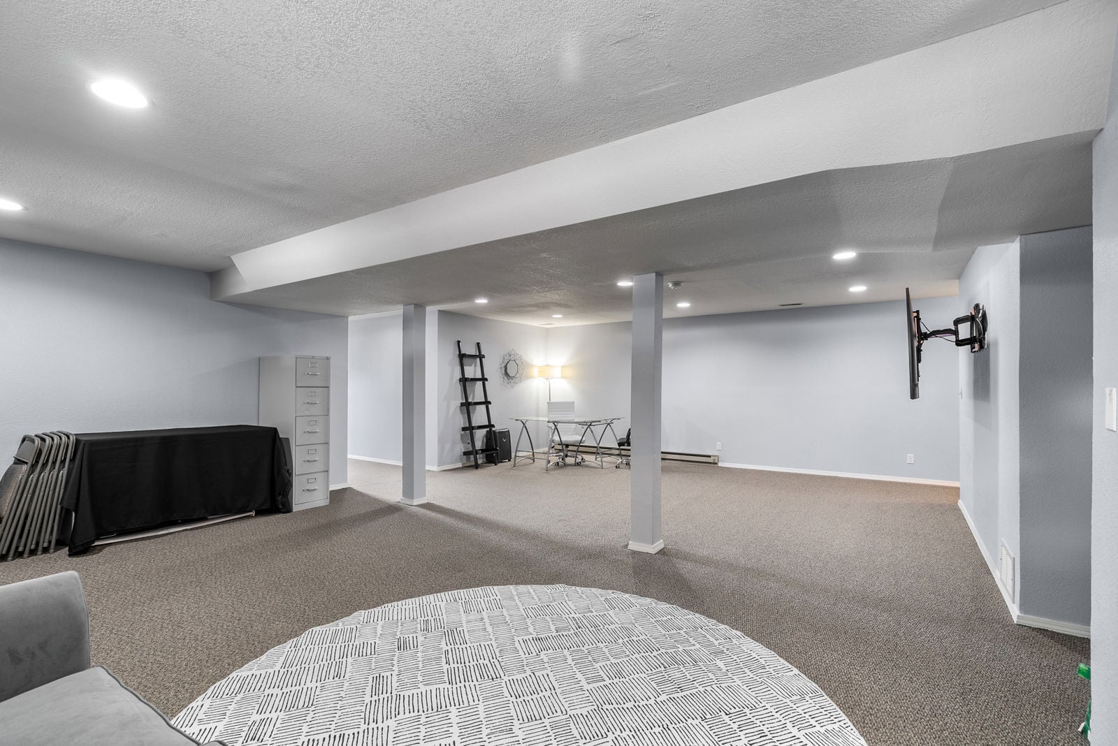 12-8191 N Loch Haven Dr