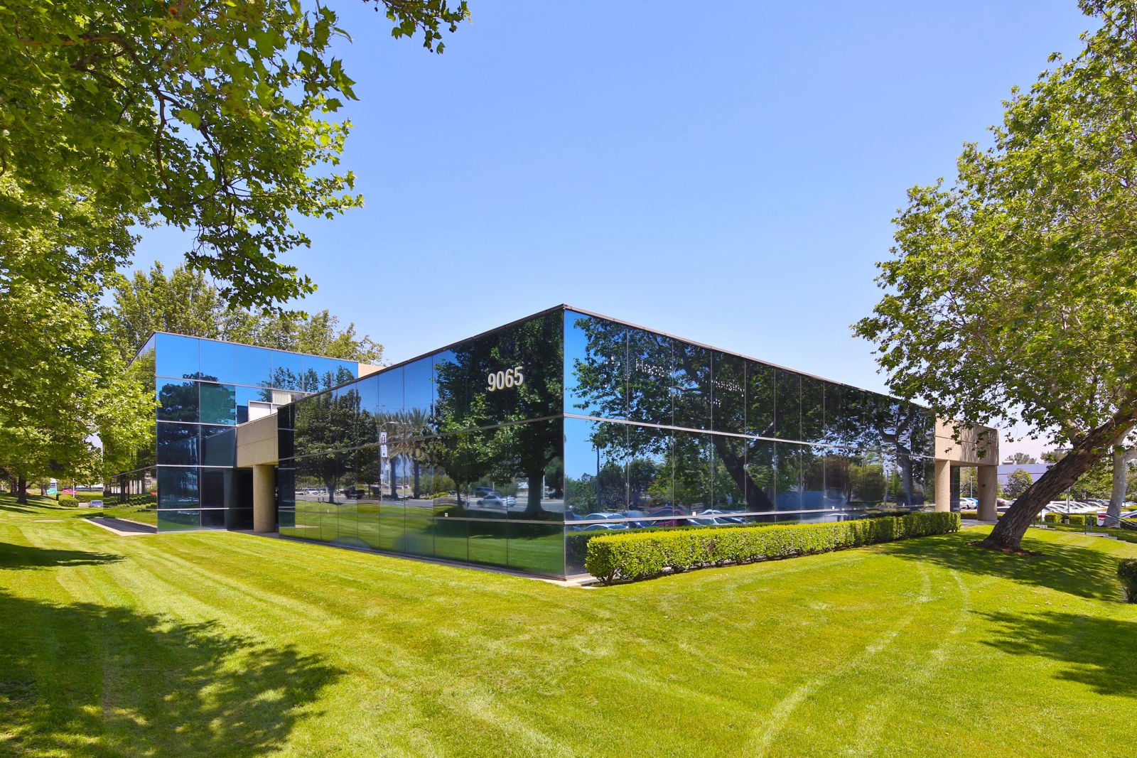 Haven Commerce Center