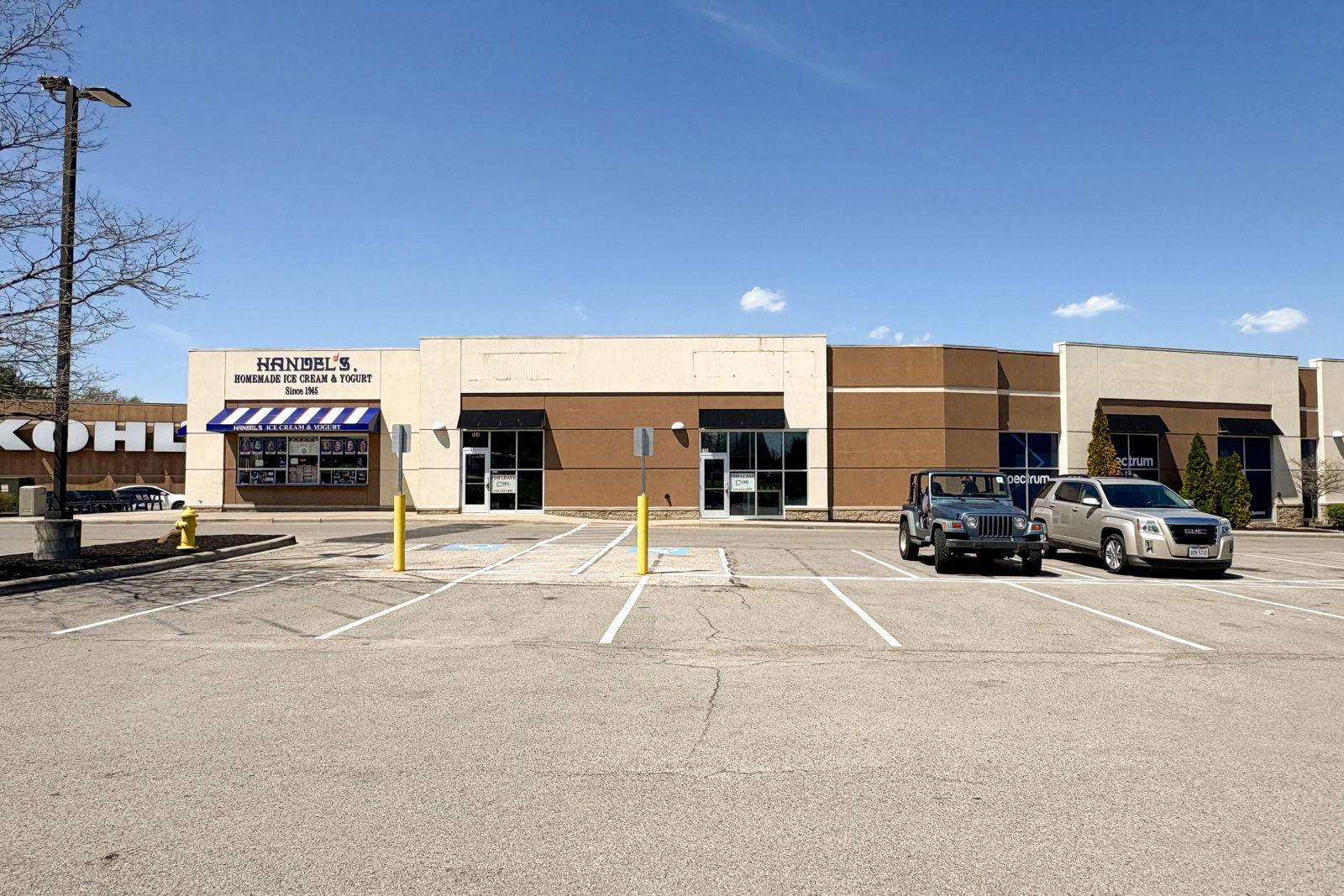 Hermitage Plaza Storefront