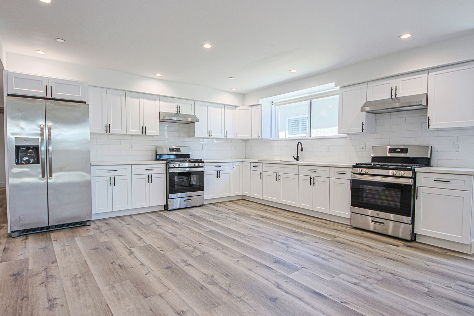 1571 & 1587 West 37th Street 1571 West 37th Street - Image 8