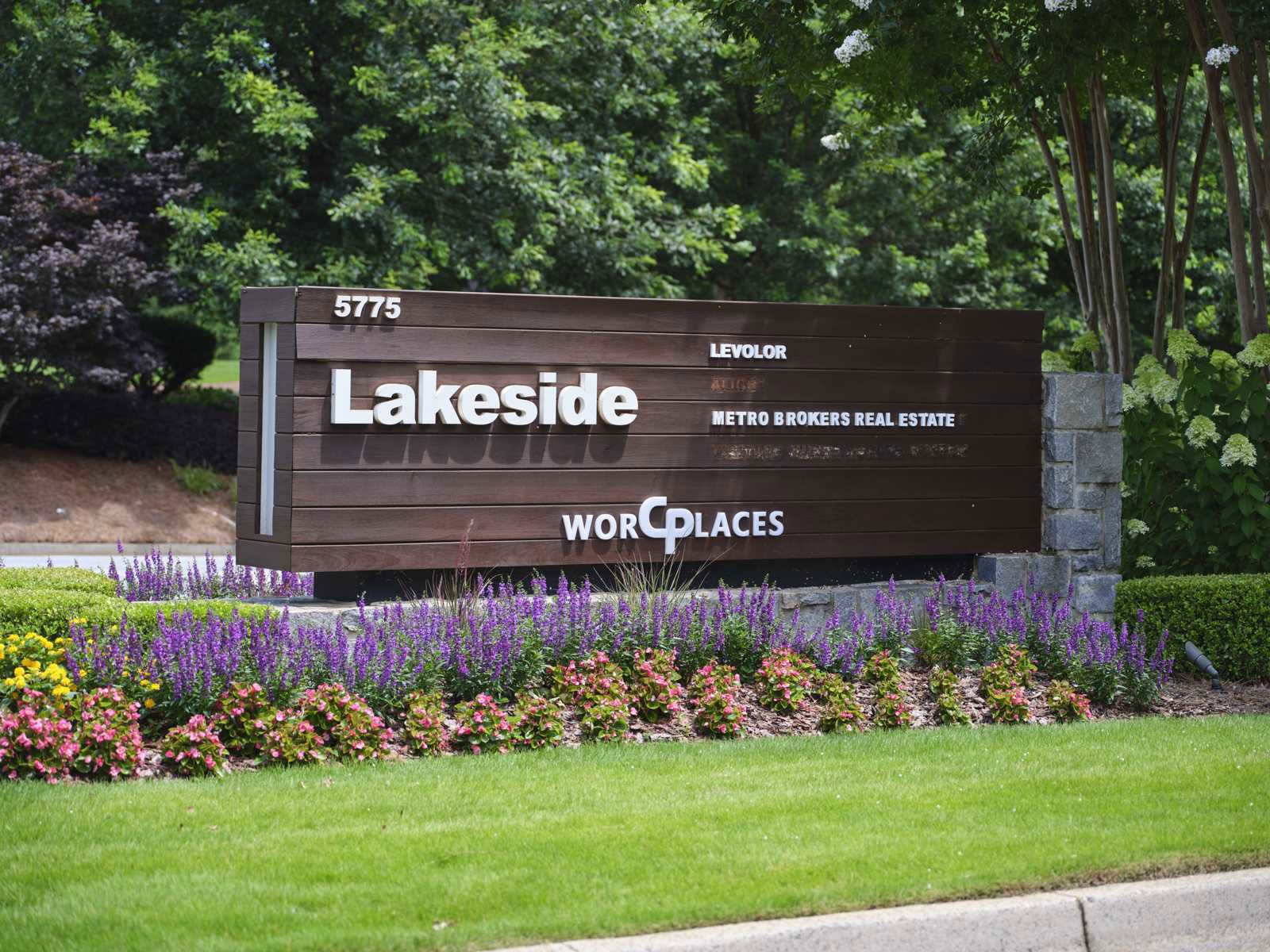 06-25-CBRE-5775-GlenridgeDSCF0767